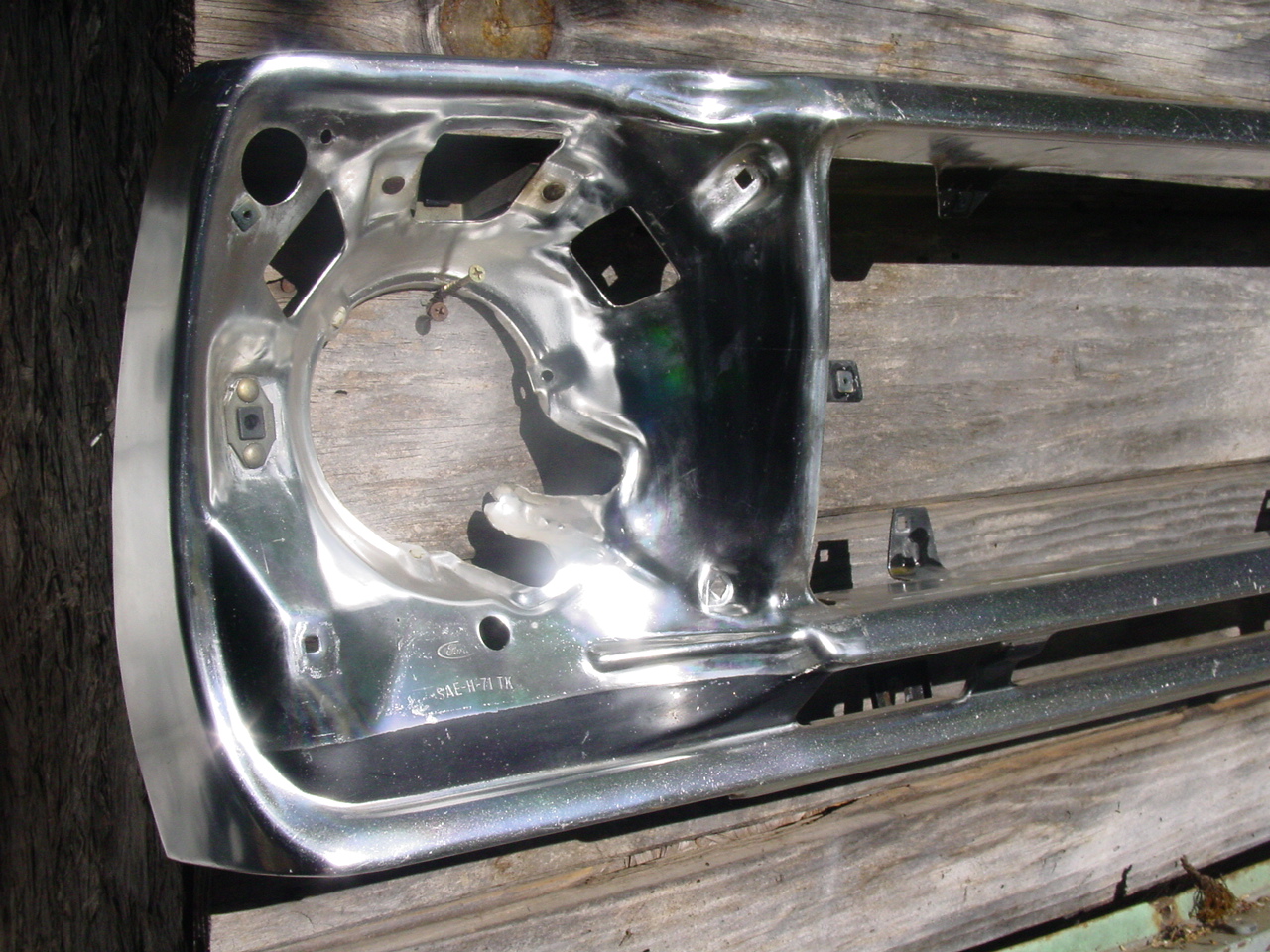 1971 1972 F-100 F 150 F 250 F 350 Grille Surround